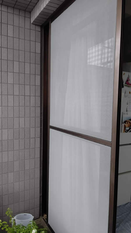 名古屋市西区のお客様網戸の張替え写真