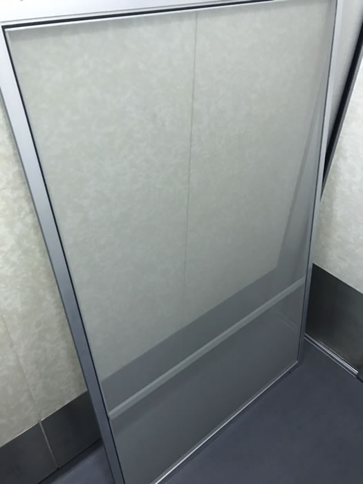 太田市のお客様網戸の張替え写真