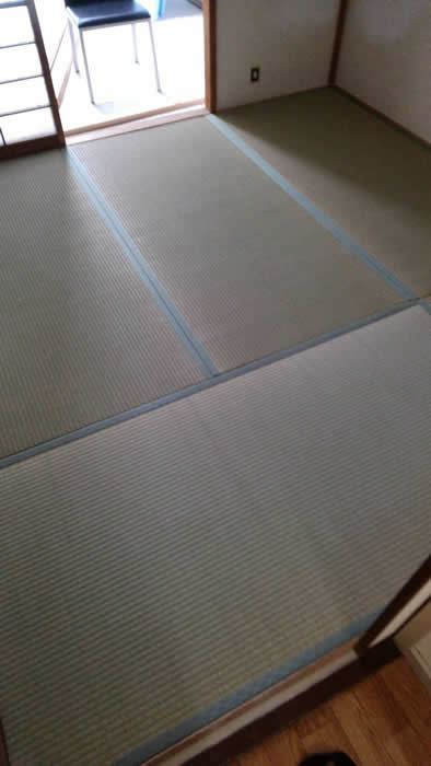 神戸市兵庫区のお客様網戸の張替え写真