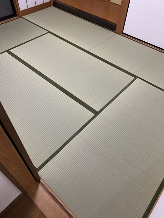 都留市のお客様網戸の張替え写真